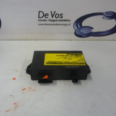 Peugeot 607 2.2 16V PDC Module 2003 659077
