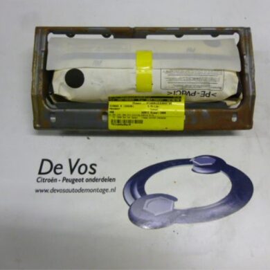 Peugeot 406 2.0 HDi 110 Airbag rechts (Dashboard) 1999 821665