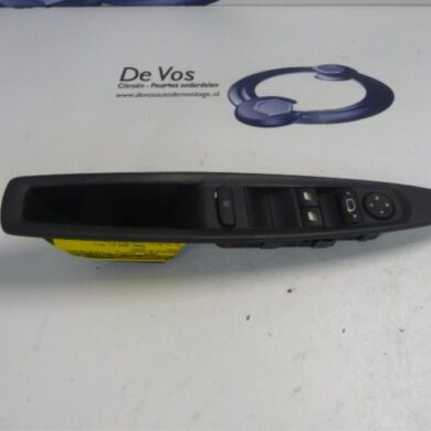 Citroen C4  Combischakelaar ramen 2009 6554NP