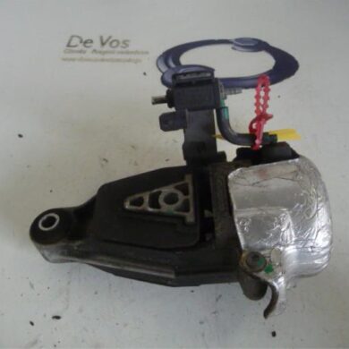 Peugeot 407  Engine mount UHZ 2006 180676