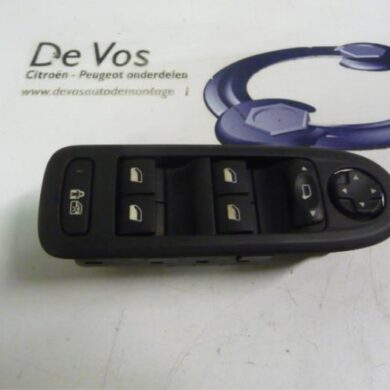 Peugeot 308 1.4 VTI 16V Multi-functional window switch 2009 649026