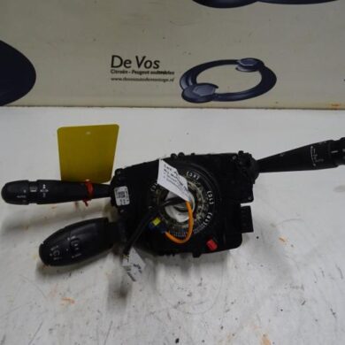 Peugeot 208  Combischakelaar Stuurkolom 2015 98081769ZD