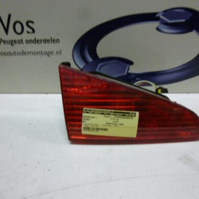 Peugeot 607 2.2 HDi 16V FAP Taillight, left 2003 6350N2