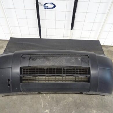 Peugeot Partner 1.6 HDI 75 Front bumper 2012 7401W7