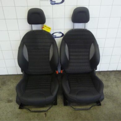 Peugeot 2008  Bekleding Set (compleet) 2013