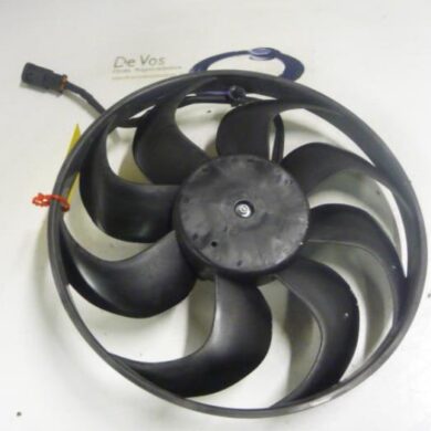 Citroen C4 Picasso 1.6 16V eTHP Kühlgebläse Motor 2015 9806313280