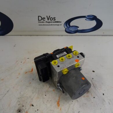 Peugeot 3008  ABS pump 9HR9H05 2011 1607510480-1607510380