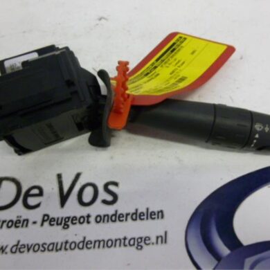 Peugeot 607 2.2 16V Ruitenwis Schakelaar 2001 6239A8