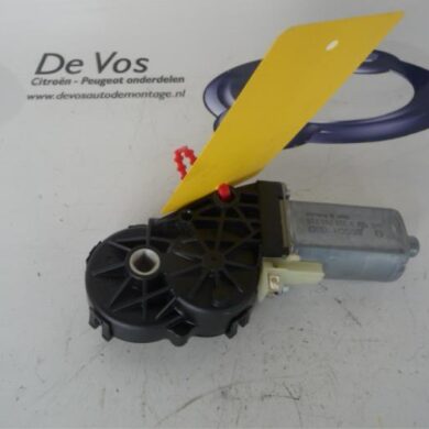 Peugeot 308 1.6 16V GTI Tailgate motor 2011 8446L4