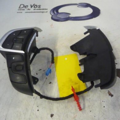 Citroen C4 1.6 Hdi 90 Steering wheel mounted radio control 2011 96720514ZD-98094655ZD