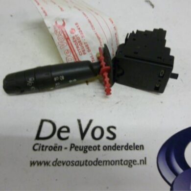 Peugeot 605 2.1 TD 12V Combischakelaar Stuurkolom 1997 625368