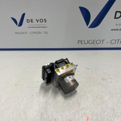 Opel Grandland X 1.6 Turbo 16V Hybrid ABS pump 5G06 2023 1682185080