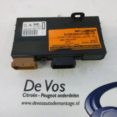 Citroen C4 2.0 16V Computer Diversen RFJ 2005 8906AP