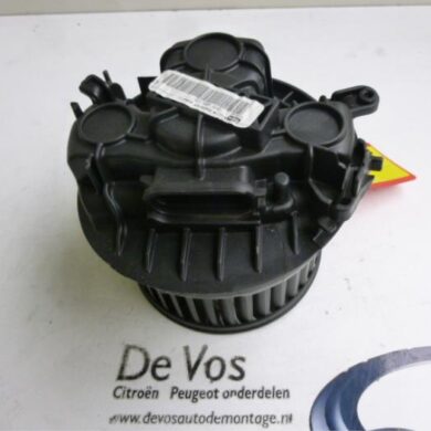 Citroen C2 1.6 16V VTR Heating and ventilation fan motor 2003 6441Q5