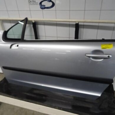 Peugeot 207  Door 2-door, left 2011 9002Y2