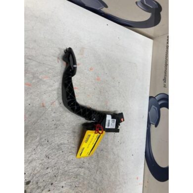 Peugeot 208 1.2 Vti 12V PureTech 100 Gaspedaal 2020 9827704480