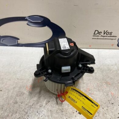 DS Automobiles DS7 Crossback  Kachel Ventilatiemotor 2018 9821292180