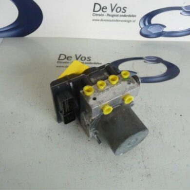 Peugeot 308 1.6 16V THP 150 ABS pump 5FX 2008 4541HX-4541LK-4541HY-4541LL