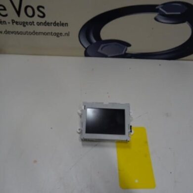 Peugeot 2008  Interior display HMZ-HMZHM01 2017 1623840080