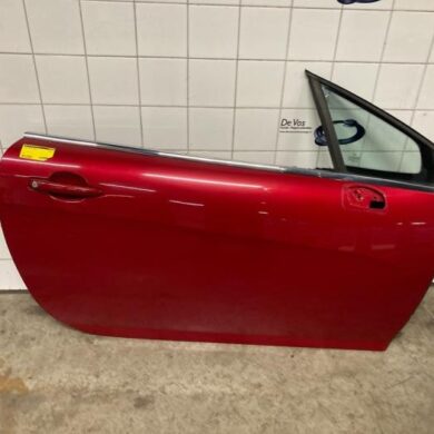 Peugeot 308 1.6 16V THP 155 Door 2-door, right 2012 9004AP