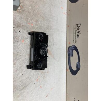 Peugeot 3008  Heater control panel 2010 6452W5