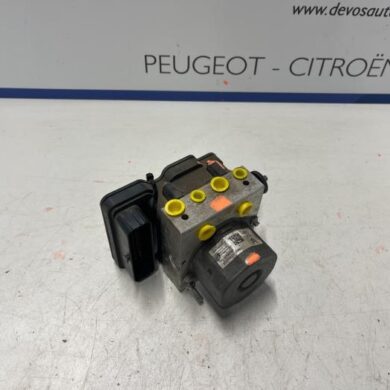 Peugeot 308 1.2 12V e-THP PureTech 130 ABS pump HNY 2015 1613126380
