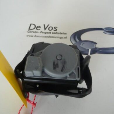 Citroen DS4 1.6 e-HDi 16V 115 Rear seatbelt, left 2013 8975ZR-8976C2