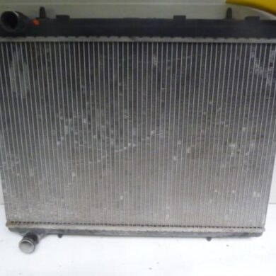 Citroen C4 2.0 16V Radiateur RFJ 2005 1330K1-1330W4-133343-133388