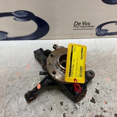 DS Automobiles DS7 Crossback  Fusee rechts-voor 2018 1647857080