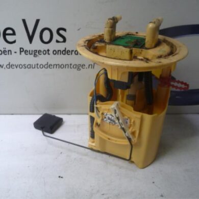 Citroen C5 2.2 HDiF 16V Electric fuel pump 4HX 2005 1525W7