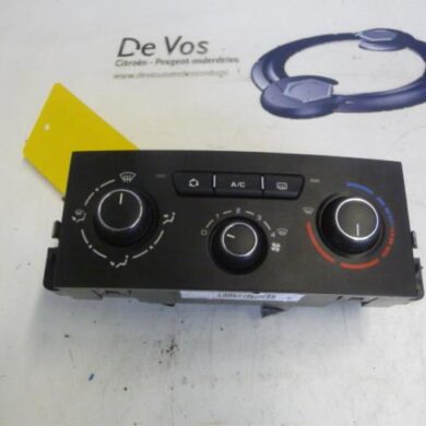 Peugeot 207 1.4 HDi Heater control panel 2012 6452Q7