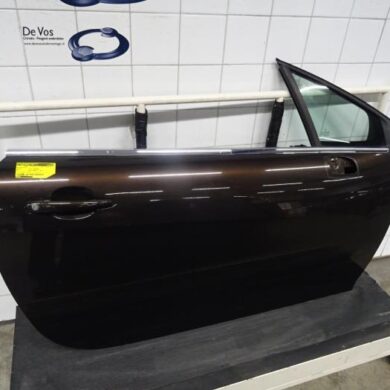 Peugeot 308  Door 2-door, right 2009 9004AP