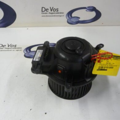Peugeot 3008  Heating and ventilation fan motor 2010 6441CP