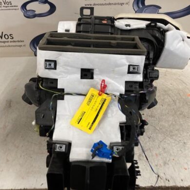 Peugeot 308 1.6 BlueHDi 120 Heater housing 2014 1610528280