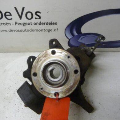 Peugeot 405 1.8 SRi,Gri Knuckle, front left 1995 364642-330785