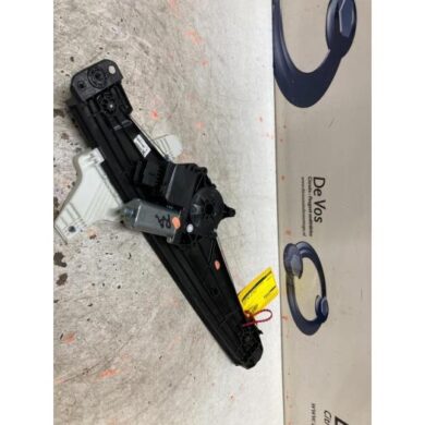 Peugeot 3008 1.6 16V HYbrid 225 Ruitmechaniek 4Deurs rechts-achter 2019 9810488480-9830388880