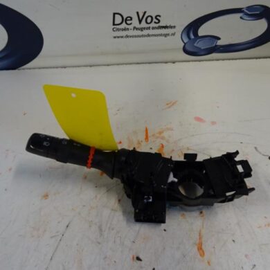Peugeot 107 1.0 12V Combischakelaar Stuurkolom 2009 6253A0