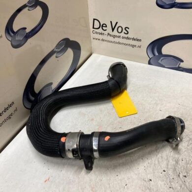 Opel Grandland X  Intercooler hose 5G06 2021 9820115680