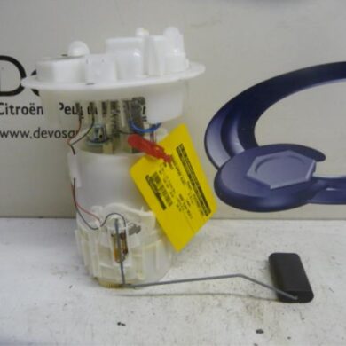 Peugeot 208 1.2 Vti 12V PureTech 82 Brandstofpomp Elektrisch HM01-HMZHM01 2013 9674466680