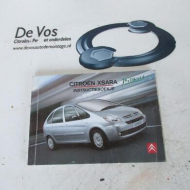 Citroen Picasso  Instruction Booklet 2004