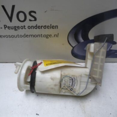 Citroen Saxo 1.1i X,SX Electric fuel pump HDZ 1997 1525E1