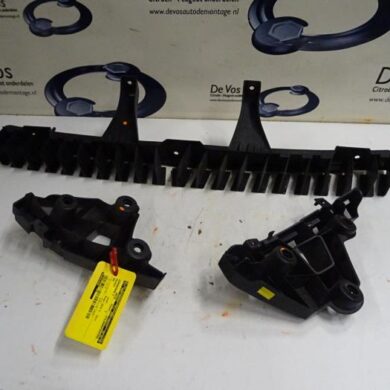 Peugeot 308  Bumperframe achter 2015 1611616780-9800981980