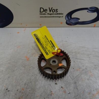 Citroen C4 1.6 16V Camshaft sprocket NFU 2005 0805F0