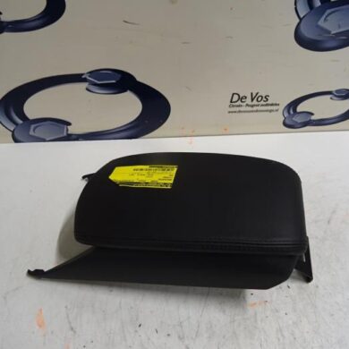 Citroen DS5  Armrest 2015 16100563XX