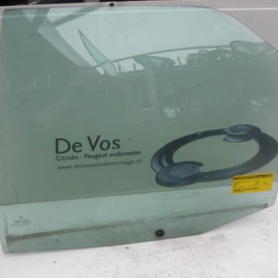 Peugeot 405  Portierruit 4Deurs links-achter 1993 920361