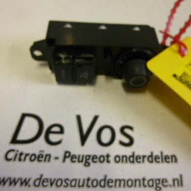 Peugeot 208 1.6 Vti 16V Schakelaar 2012 96758773XU