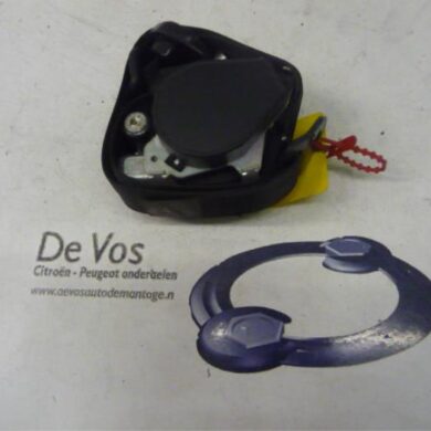 Citroen C4 1.6 16V Seatbelt tensioner, right 2007 8974T5
