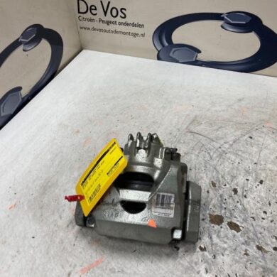 DS Automobiles DS3 Crossback 1.2 12V PureTech 130 Front brake calliper, left HNS 2019 1648035180