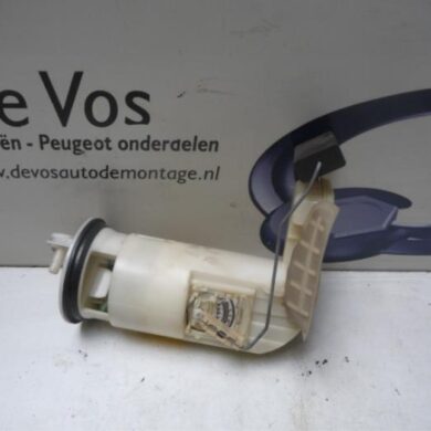 Peugeot 106 1.0 Brandstofpomp Elektrisch CDZ 1998 1525E1
