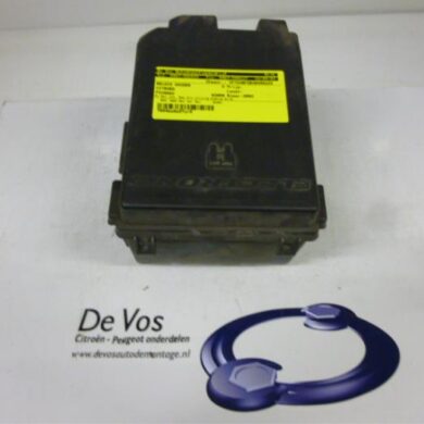 Citroen Picasso  Relay holder 2002 6556Y0-6556X9
